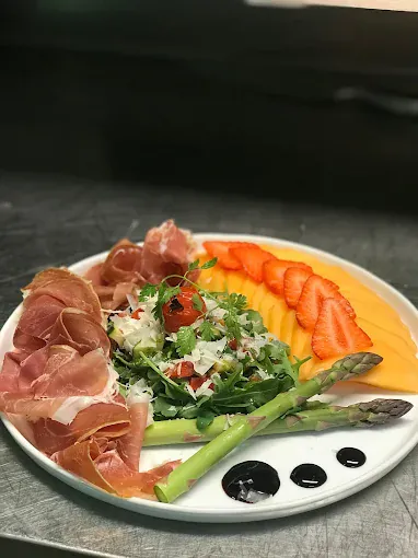 Carpaccio de bœuf à l'italienne - Restaurant italien gastronomique Tholonet