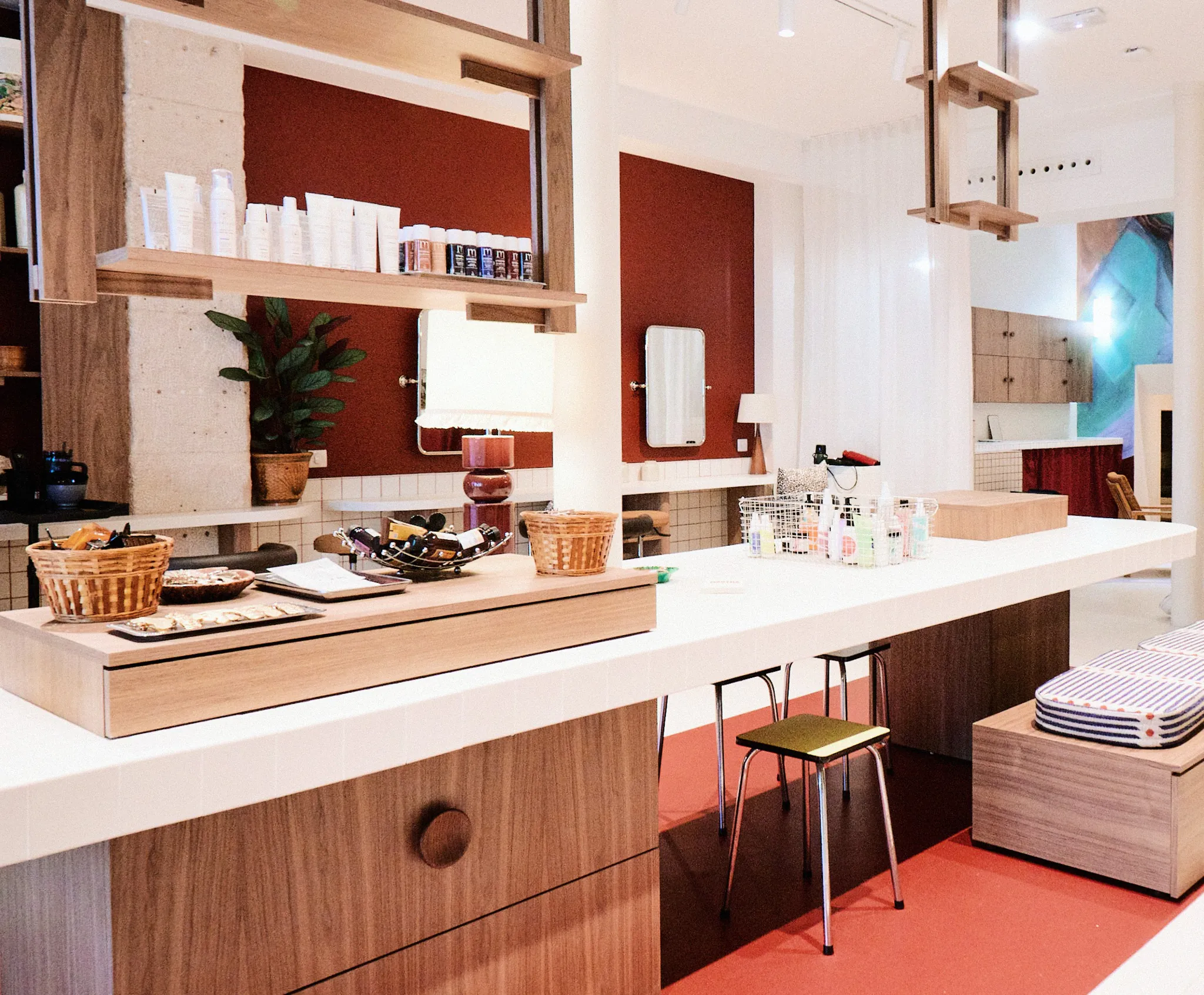 Happy Curly France Contact